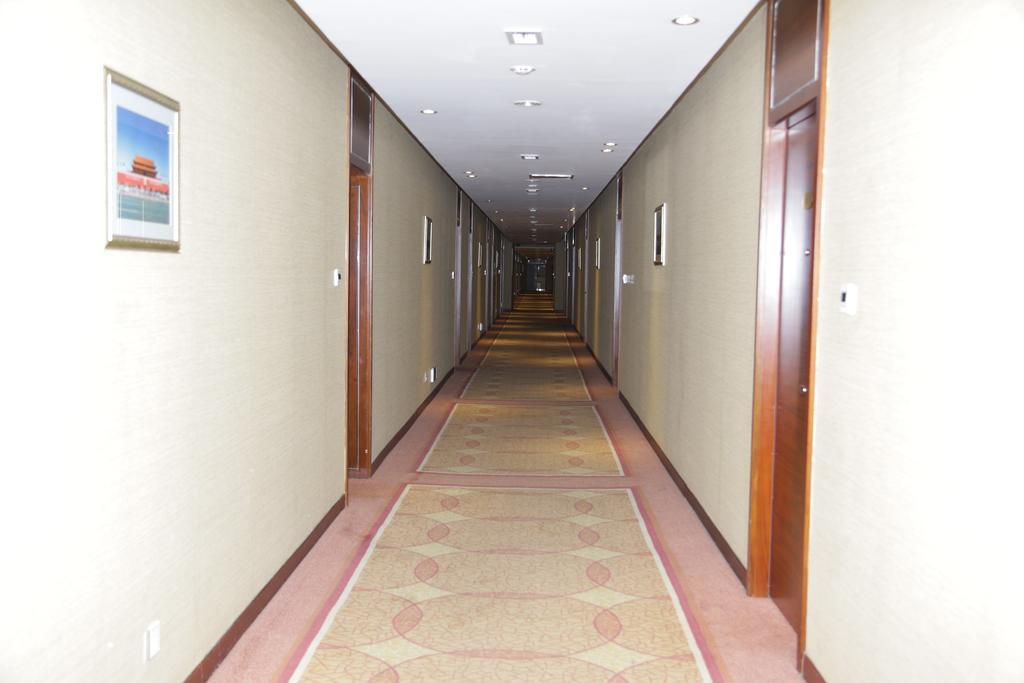 Soluxe Hotel Αλμάτι Εξωτερικό φωτογραφία