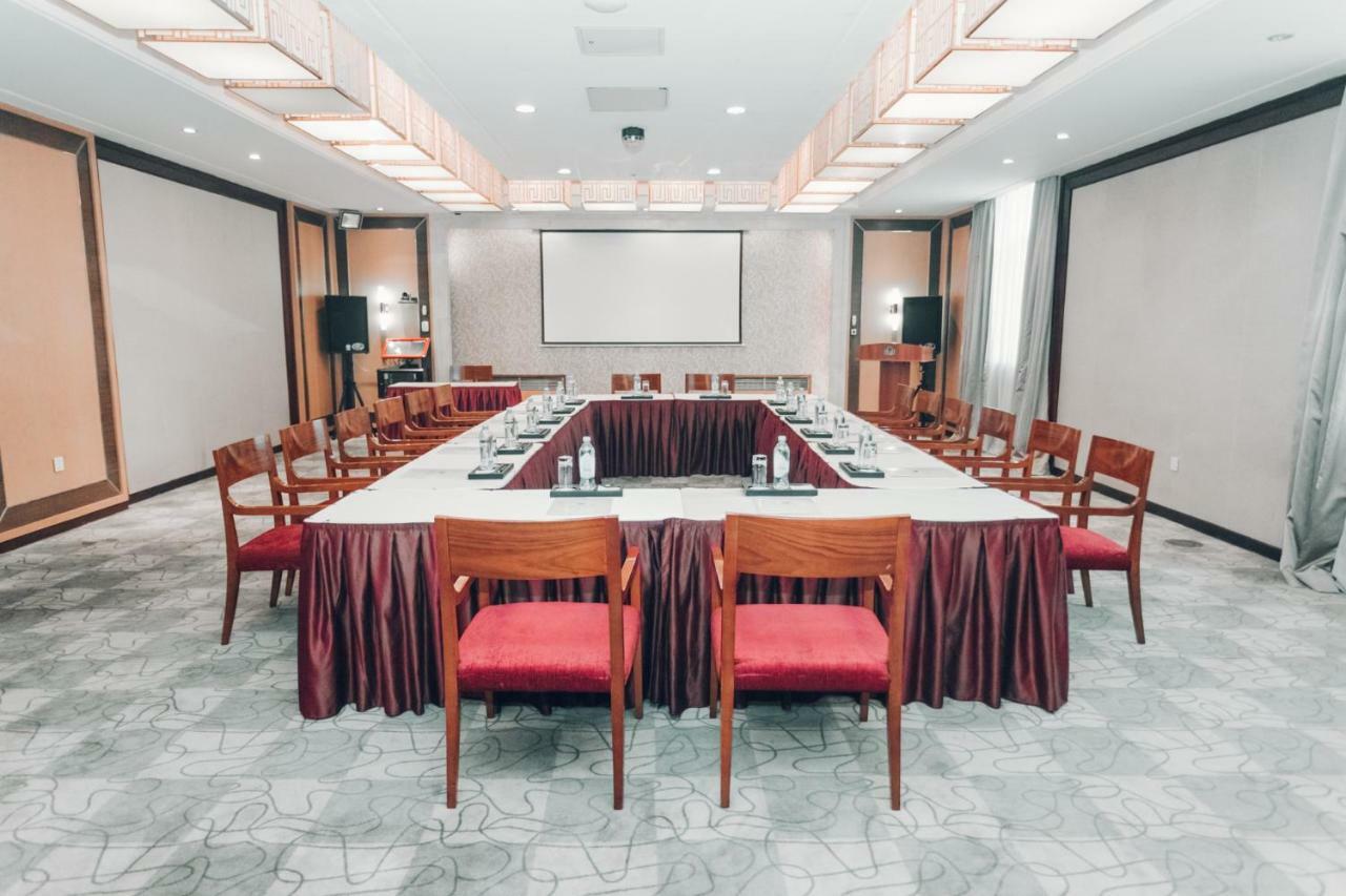 Soluxe Hotel Αλμάτι Εξωτερικό φωτογραφία