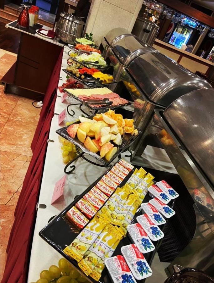 Soluxe Hotel Αλμάτι Εξωτερικό φωτογραφία